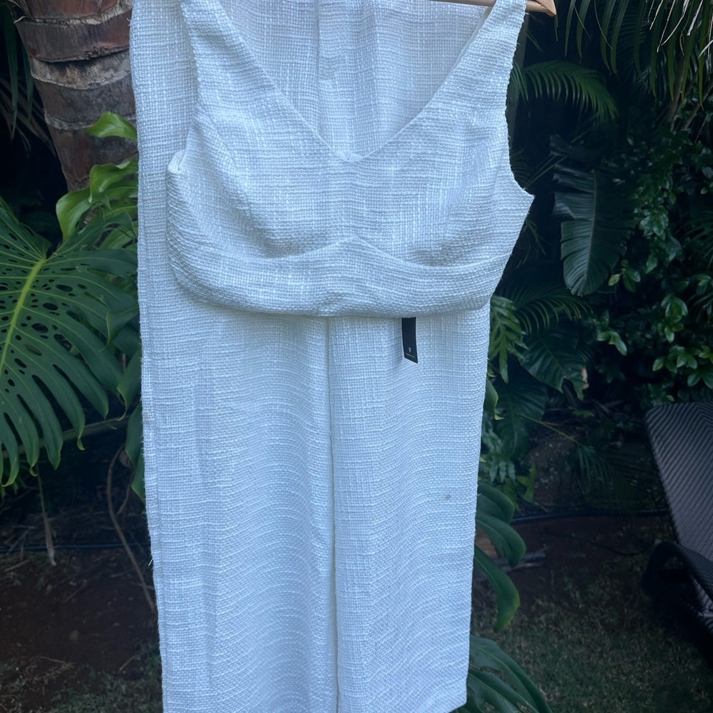 White Sleeveless Sweetheart Sheath Jumpsuit
